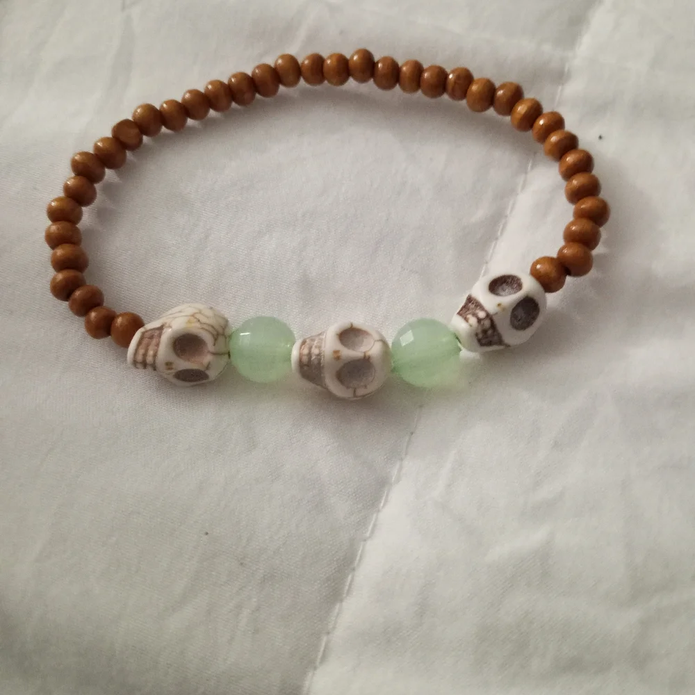 Hand Crafted New Skull Gothic aromatherapy essential oils diffuser bracelet